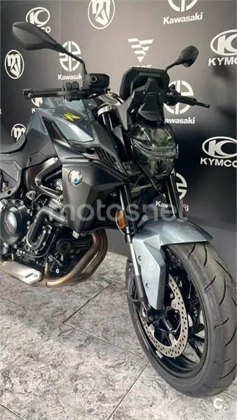 BMW F 900 R – Vista 4