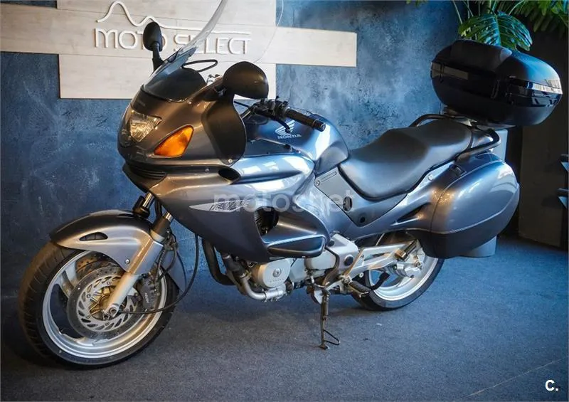 Honda NT 650 V Deauville – Vista 14