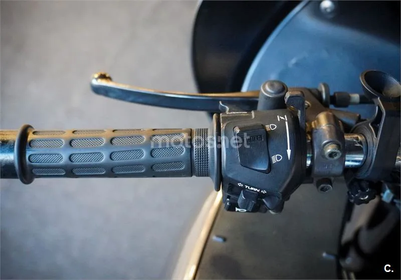 Honda NT 650 V Deauville – Vista 16