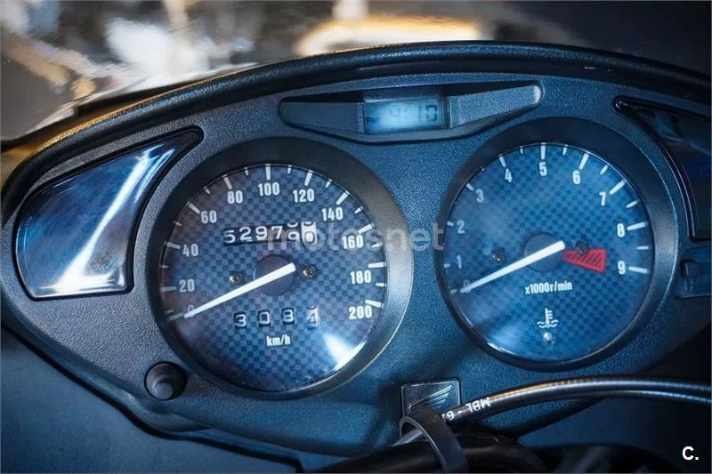Honda NT 650 V Deauville – Vista 17