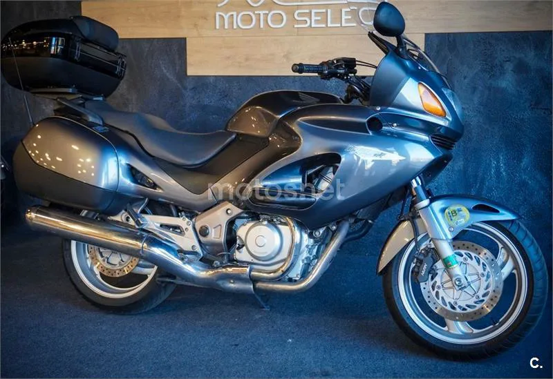 Honda NT 650 V Deauville – Vista 3