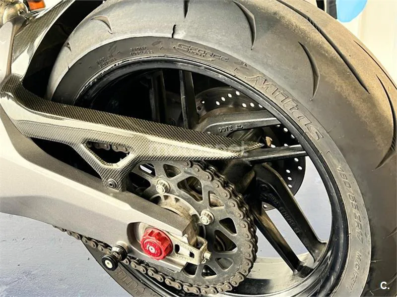 Ducati Monster 821 – Vista 36