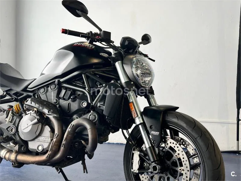 Ducati Monster 821 – Vista 6