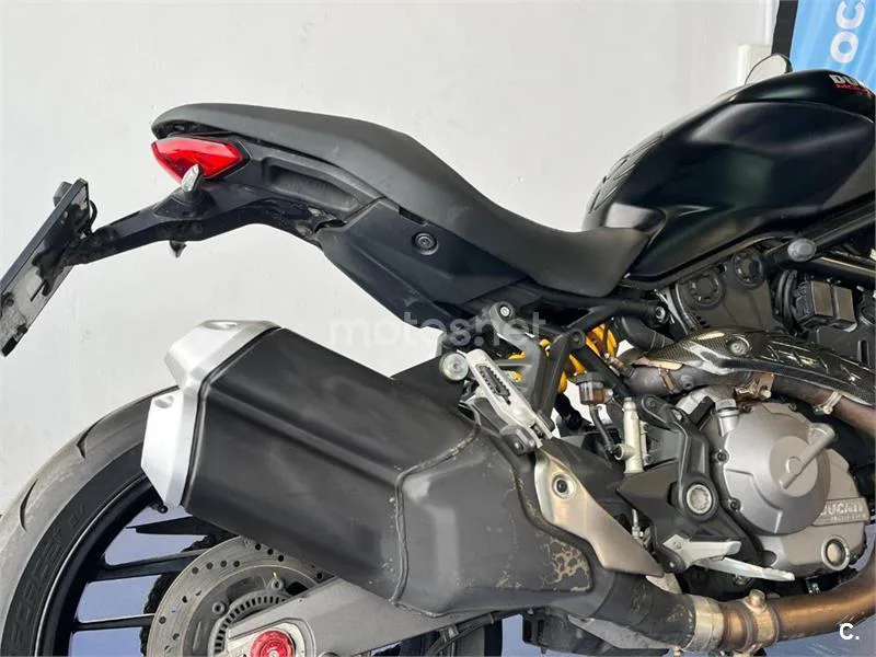 Ducati Monster 821 – Vista 7