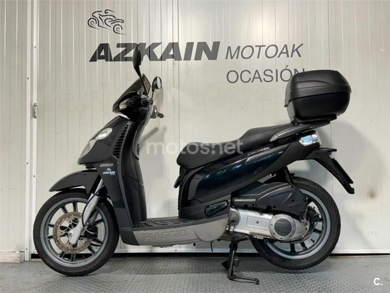 Piaggio Carnaby 200 – Vista 3