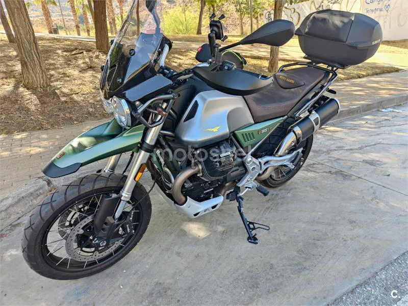 Moto Guzzi V 85 TT – Vista 13