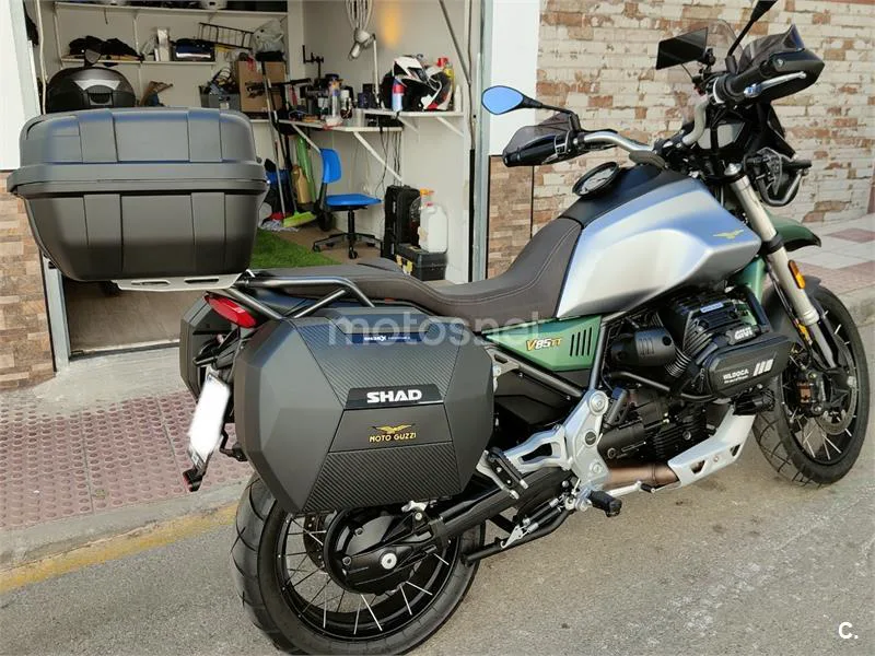 Moto Guzzi V 85 TT – Vista 27
