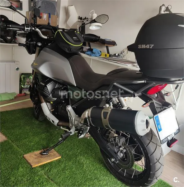 Moto Guzzi V 85 TT – Vista 5