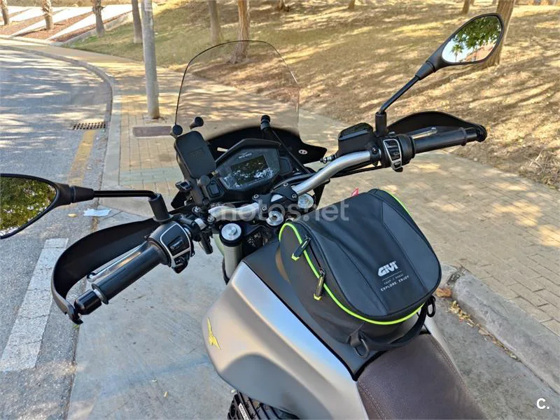 Moto Guzzi V 85 TT – Vista 9