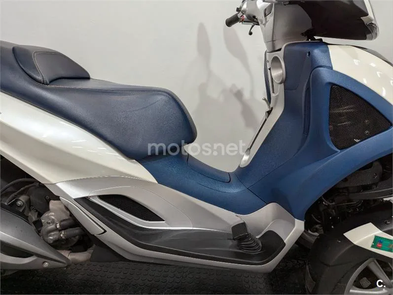 Piaggio MP3 – Vista 7