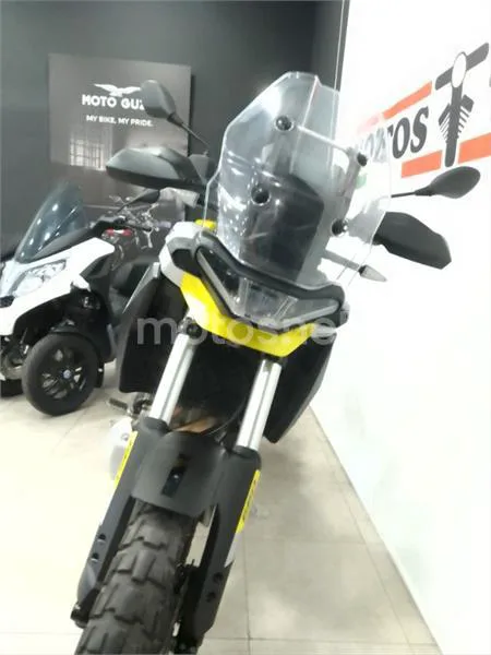 Aprilia Tuareg 660 – Vista 3