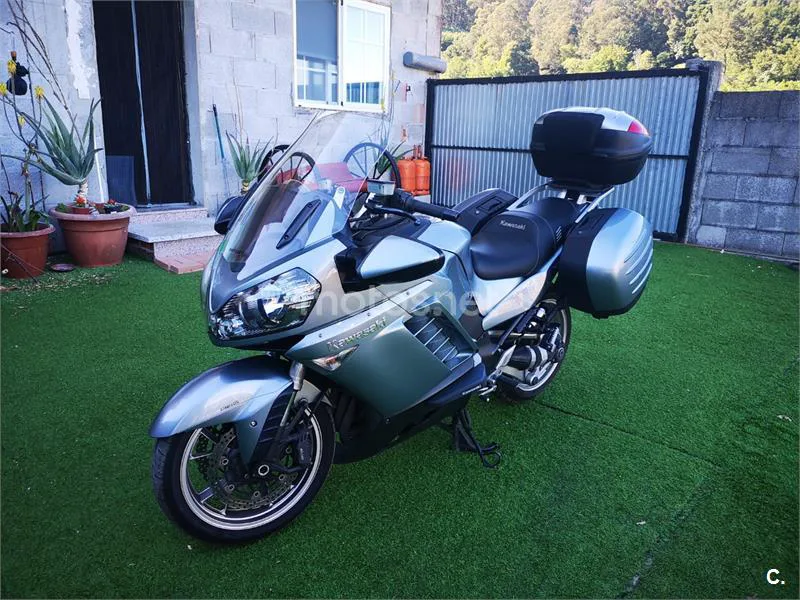 Kawasaki GTR 1400 – Vista 2