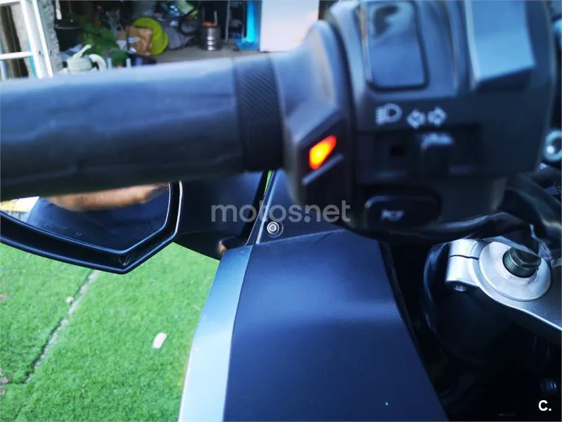 Kawasaki GTR 1400 – Vista 10
