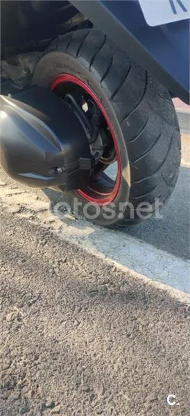 Suzuki Burgman 400 – Vista 14