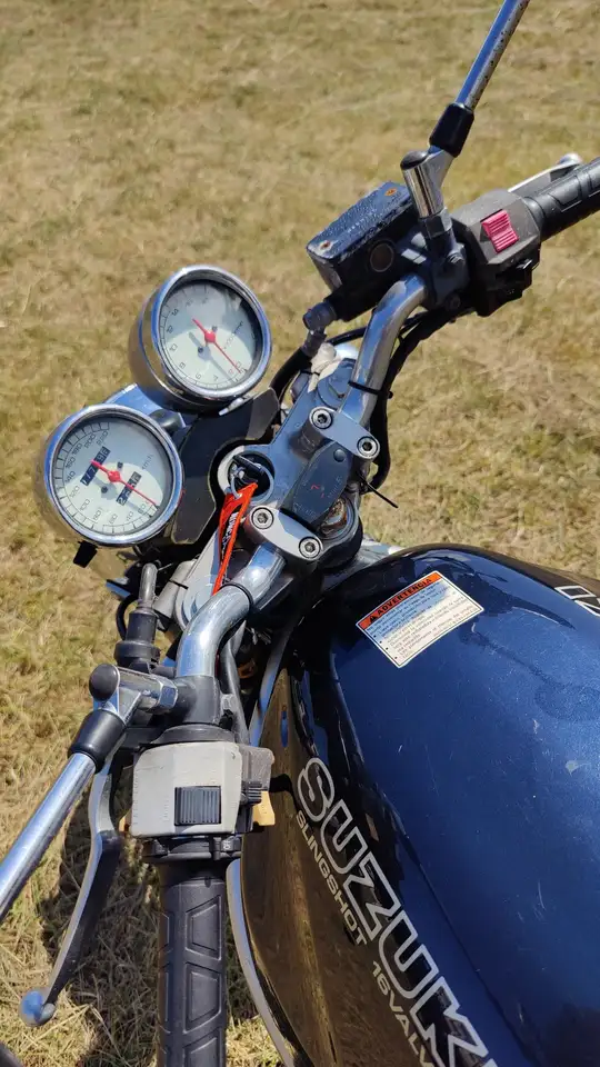 Suzuki Bandit 400 - Vista 11