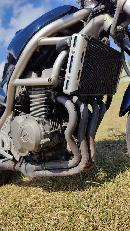 Suzuki Bandit 400 - Vista 15