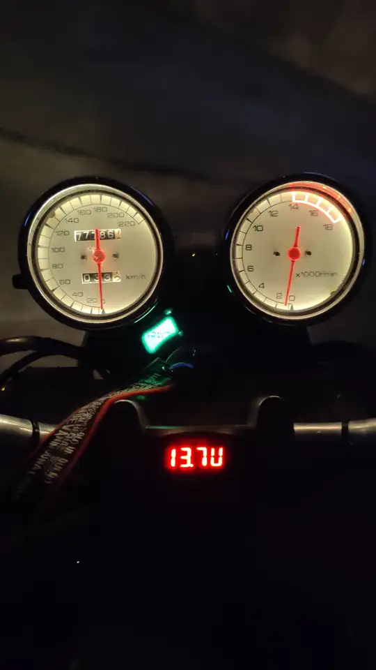 Suzuki Bandit 400 - Vista 20