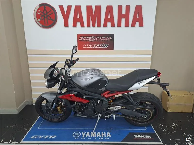 Triumph Street Triple 675 R 4999 € 2017 Granada - 1