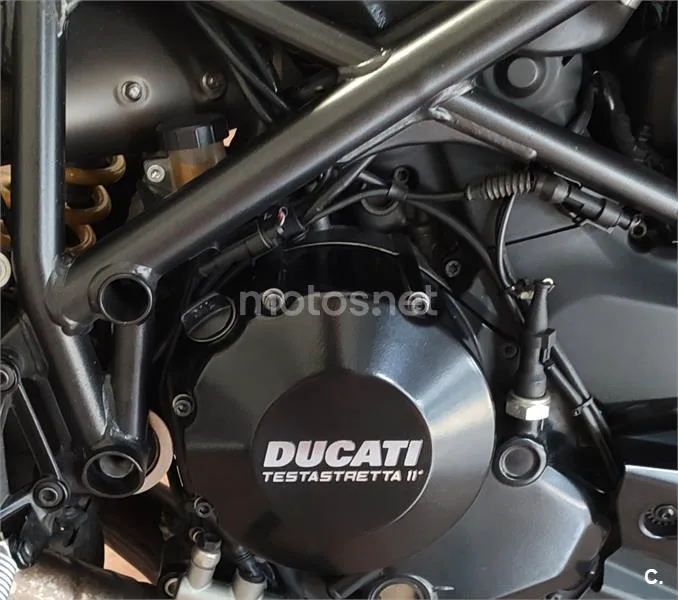 Ducati Streetfighter 848 - Vista 4
