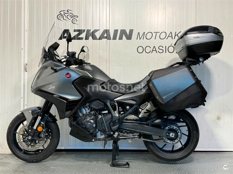 Honda NT1100 – Vista 3