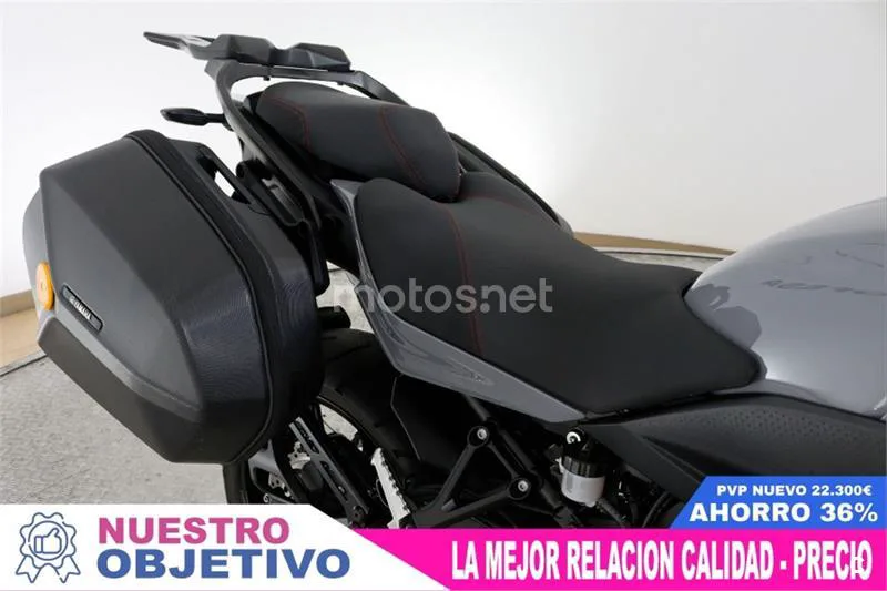 Yamaha Niken – Vista 11