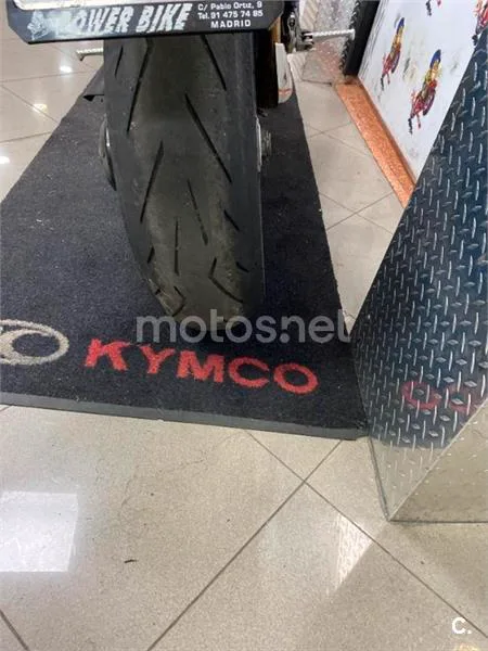 Triumph Speed Triple – Vista 9