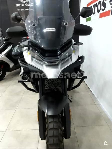 CFMOTO 800MT – Vista 7