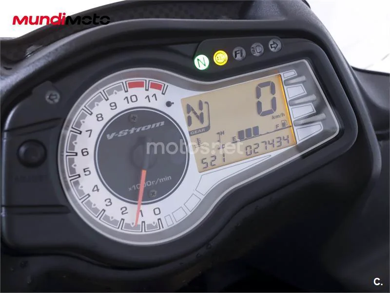 Suzuki V-Strom 650 – Vista 12