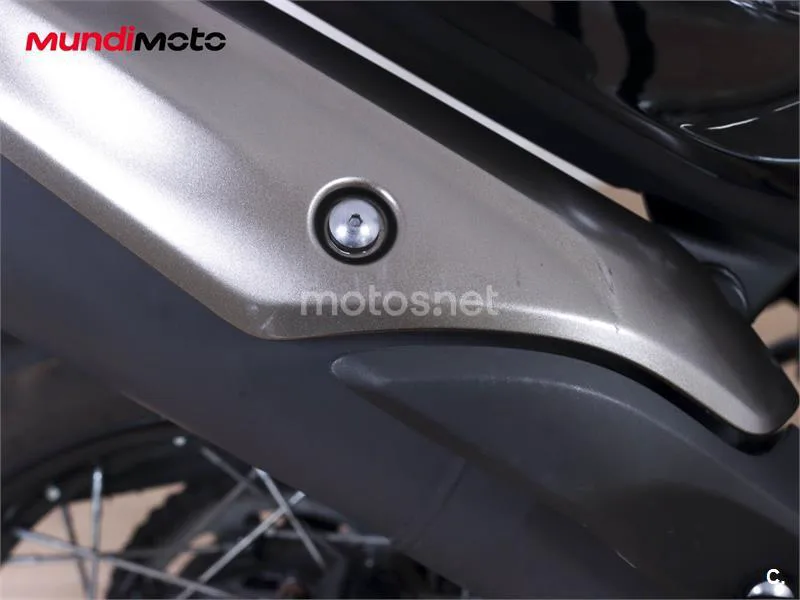 Suzuki V-Strom 650 – Vista 14