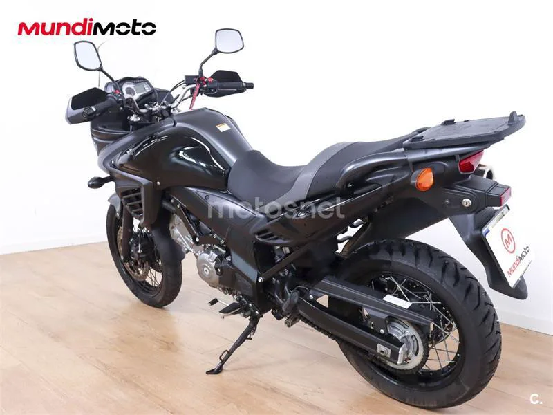 Suzuki V-Strom 650 – Vista 8