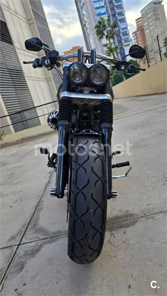 Harley-Davidson Dyna Fat Bob – Vista 5