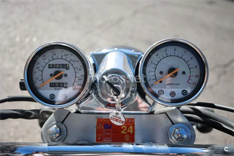 Daelim VT 125 – Vista 3