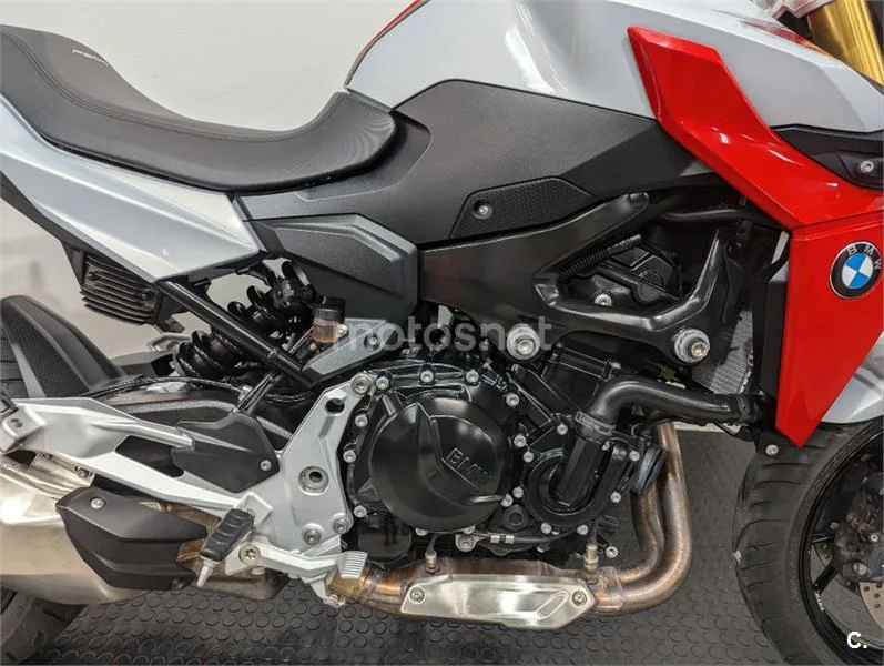 BMW F 900 R – Vista 7