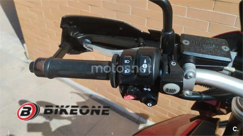 Triumph Tiger Explorer 1200 – Vista 8