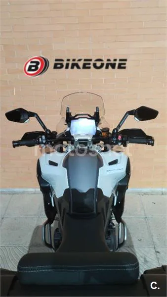 Triumph Tiger 1200 GT – Vista 7