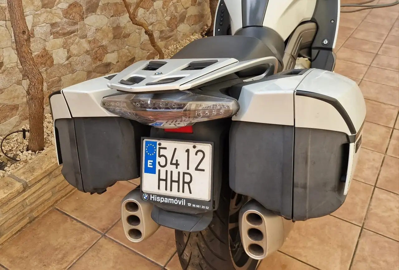 BMW K 1600 GTL Exclusive - Vista 3