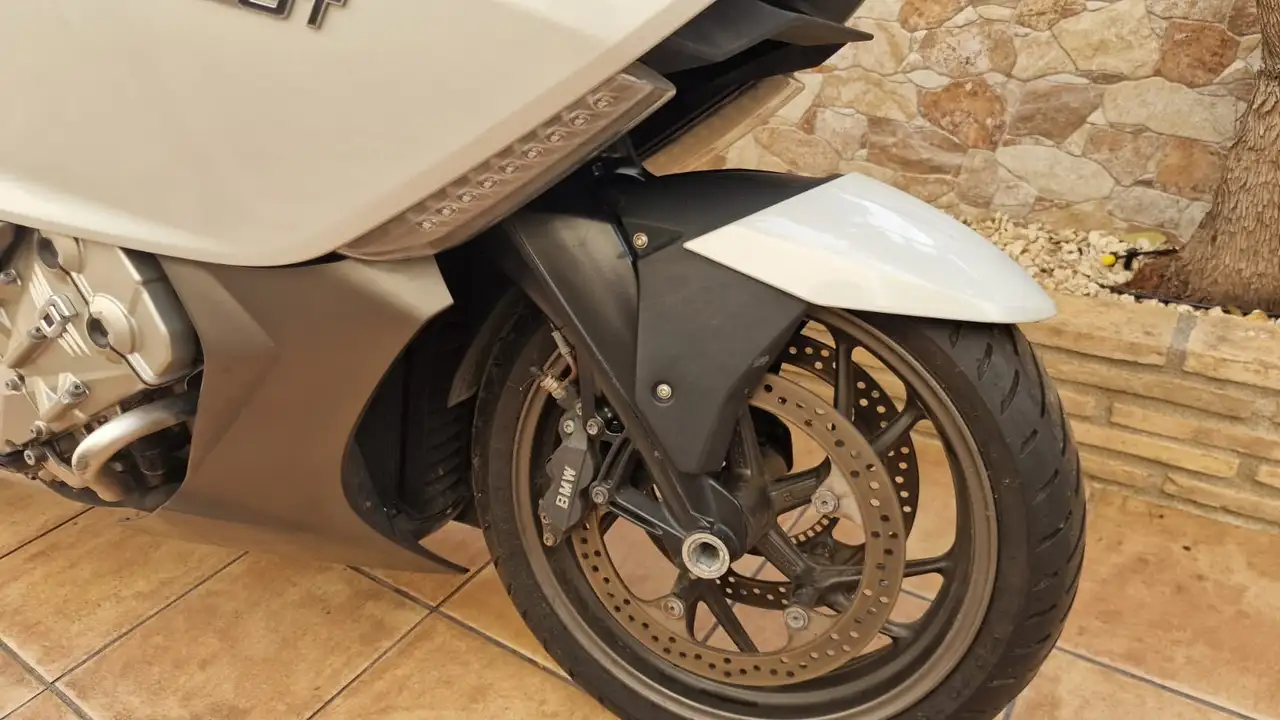 BMW K 1600 GTL Exclusive - Vista 4