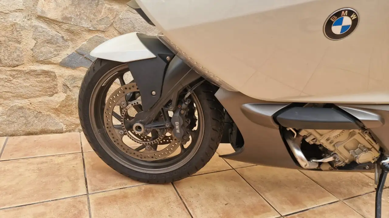 BMW K 1600 GTL Exclusive - Vista 6