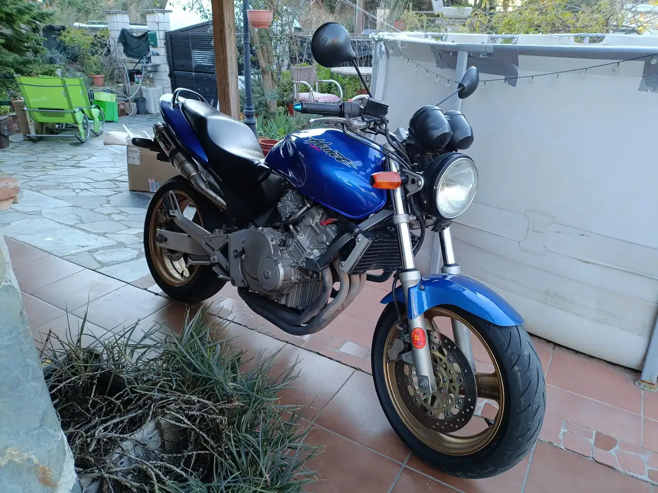 Honda CB 250 – Vista 3