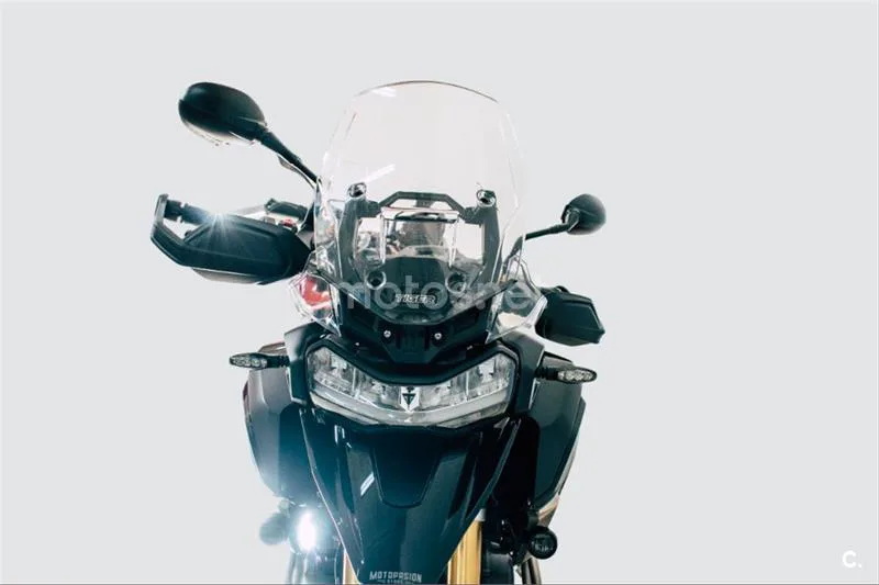 Triumph Tiger 1200 – Vista 9