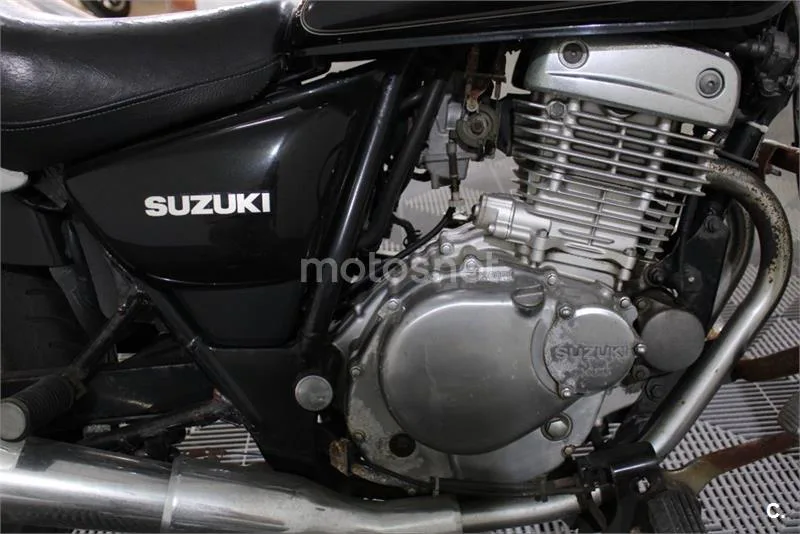 Suzuki Marauder 250 – Vista 7
