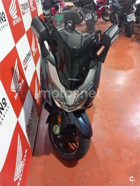 Honda Forza – Vista 5