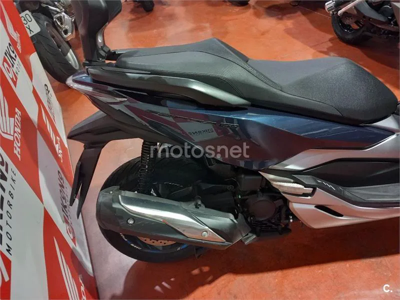 Honda Forza – Vista 7