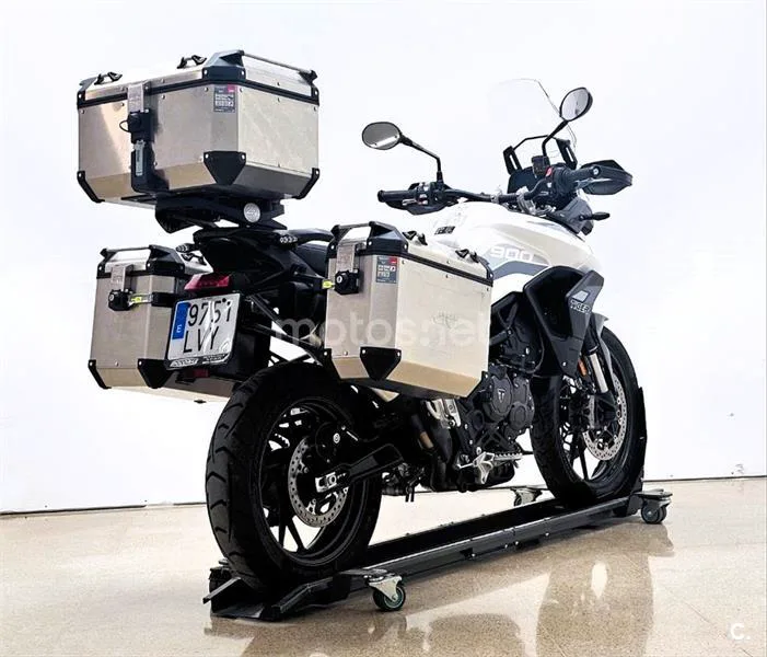 Triumph Tiger 900 – Vista 5