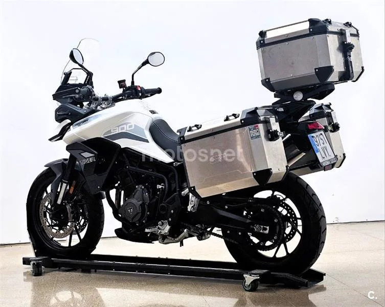 Triumph Tiger 900 – Vista 6