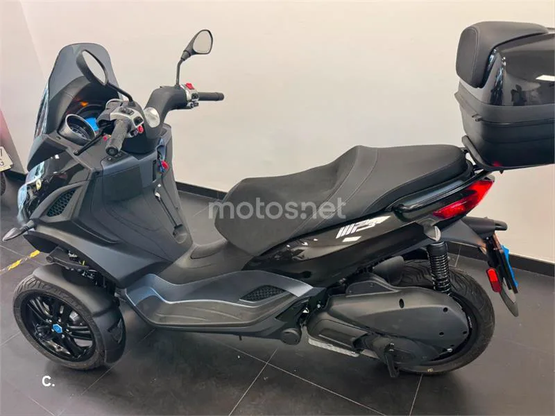 Piaggio MP3 – Vista 3