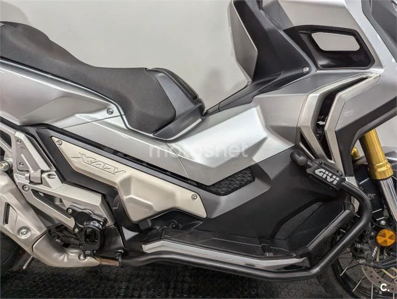 Honda X-ADV – Vista 7