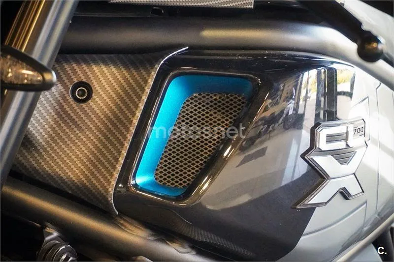 CFMOTO 700CL-X Sport – Vista 21