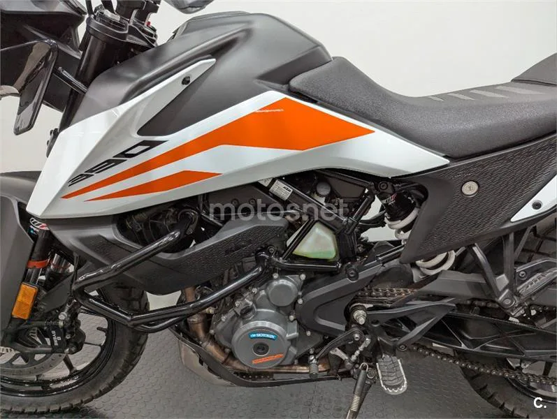 KTM 390 – Vista 3