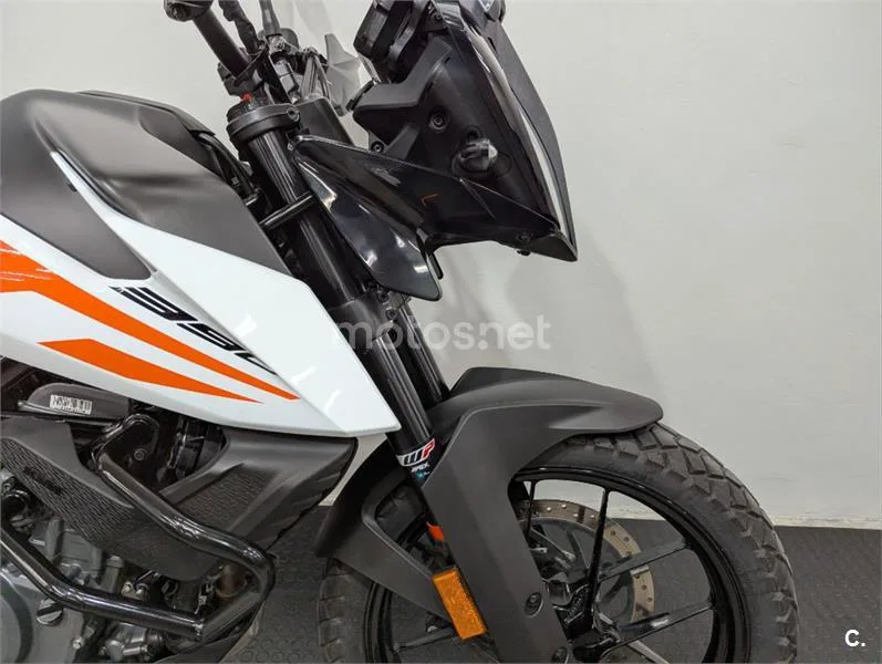 KTM 390 – Vista 6